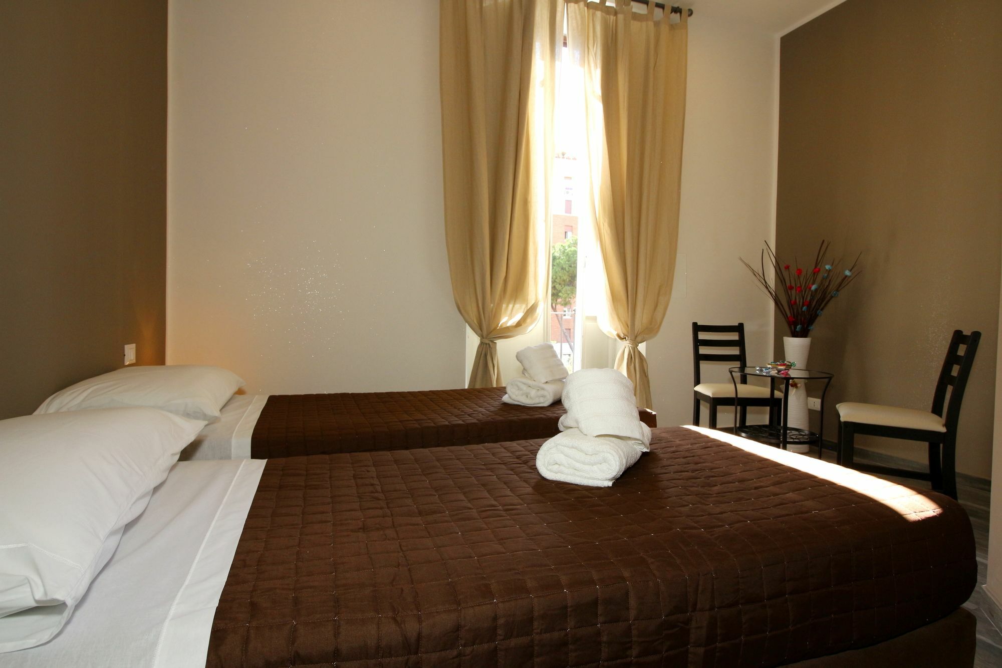 Mi.Ro Rooms Roma Eksteriør bilde