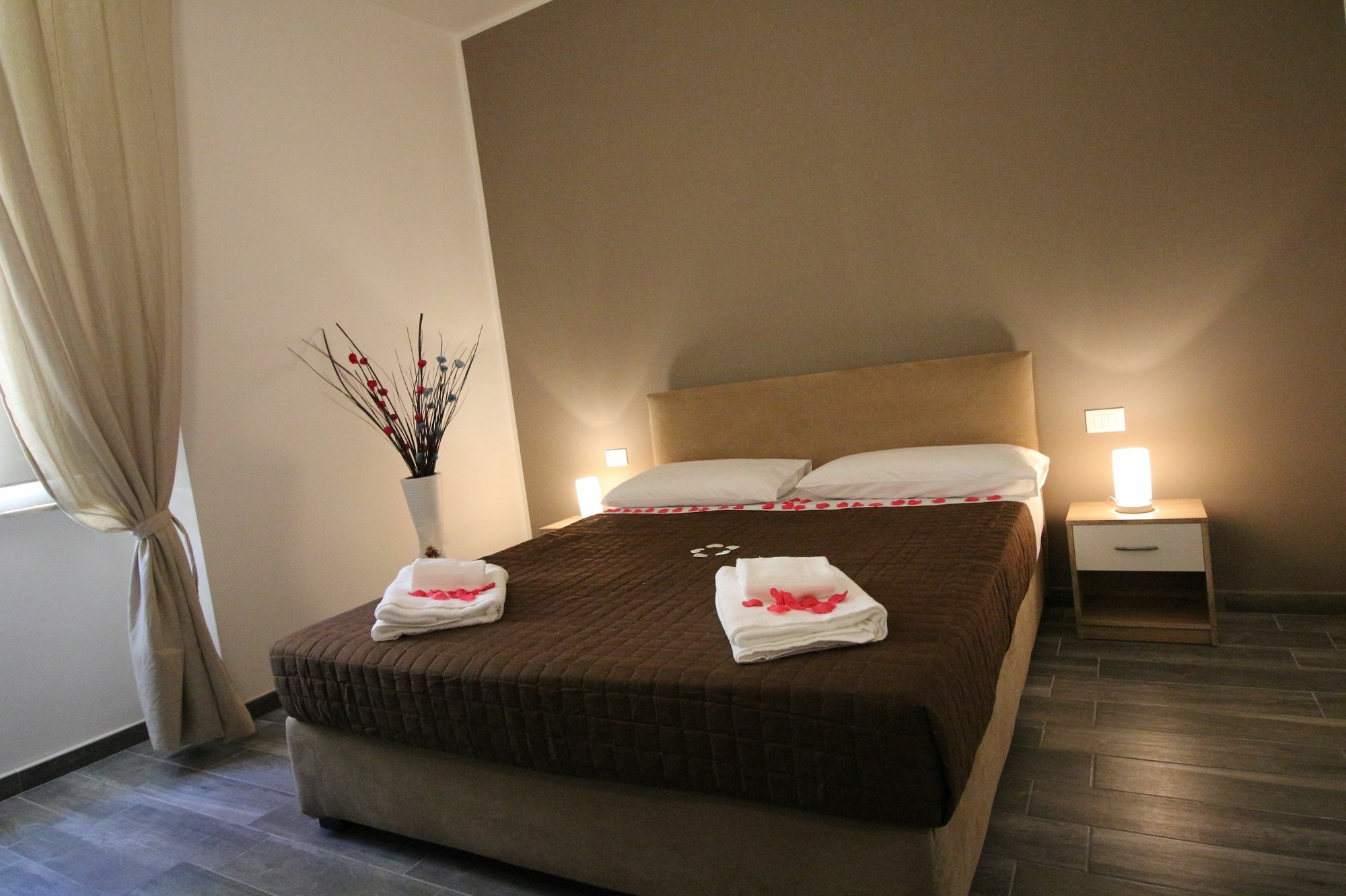 Mi.Ro Rooms Roma Eksteriør bilde